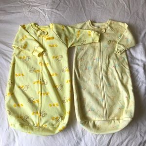 🔷3/$20. 2 Carters wearable baby fleece blankets